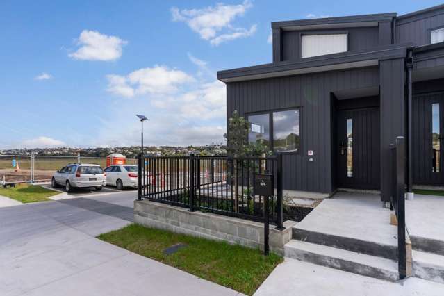 8/4 Limestone Drive 1626_2