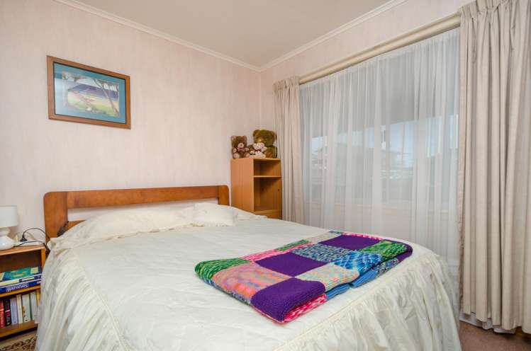 9 Mcleod Road Henderson_9