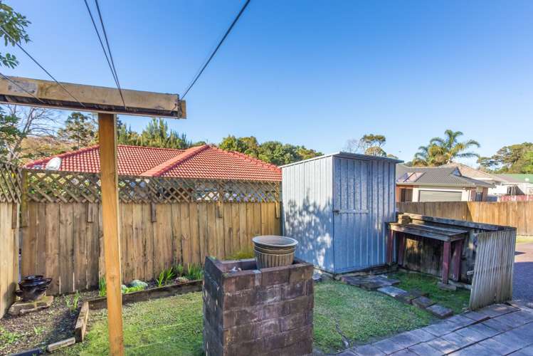 11 Skybird Place Glen Eden_5