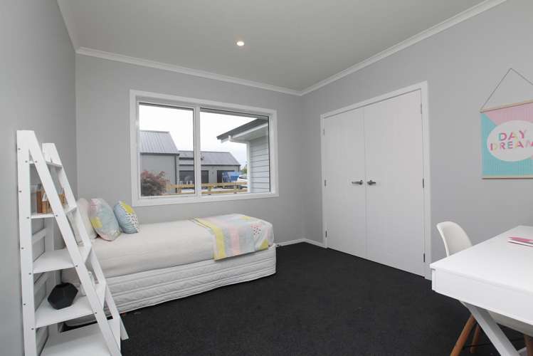 7 Alan Livingston Drive Cambridge_12