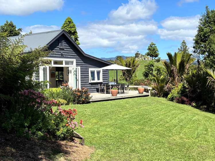 37 Kapowai Road Coroglen_6