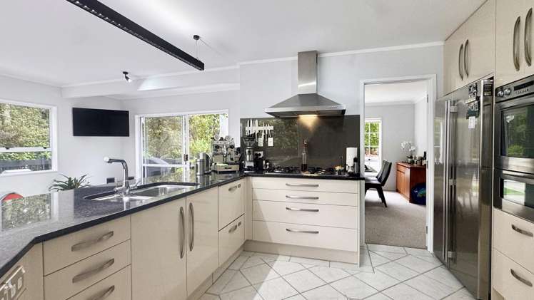 19 Ravenstone Place Chatswood_12