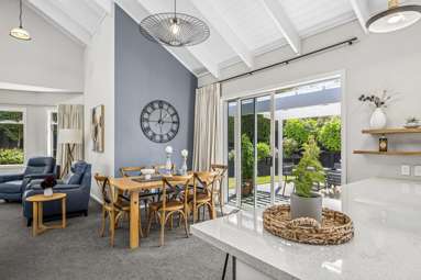 9 Coprosma Crescent_3