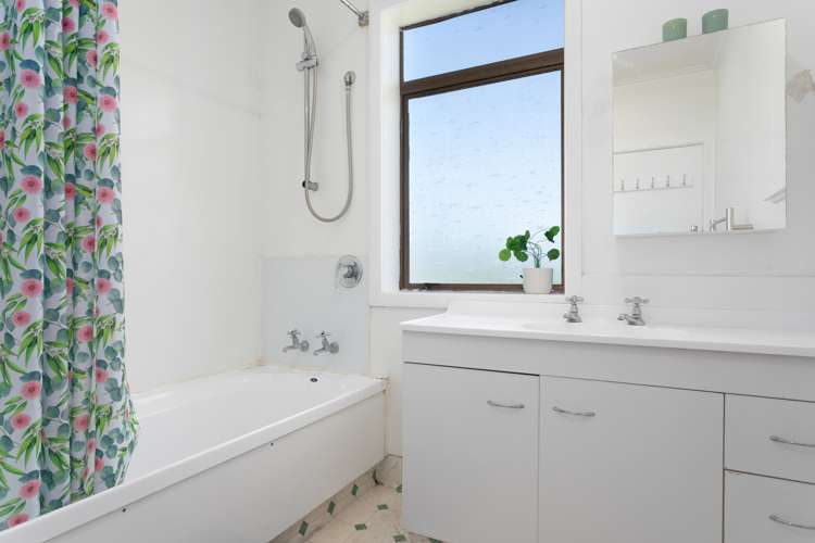 1 Mckenzie Street Taneatua_20