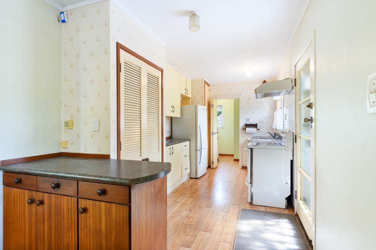 9 Kaikoura Street Henderson_12