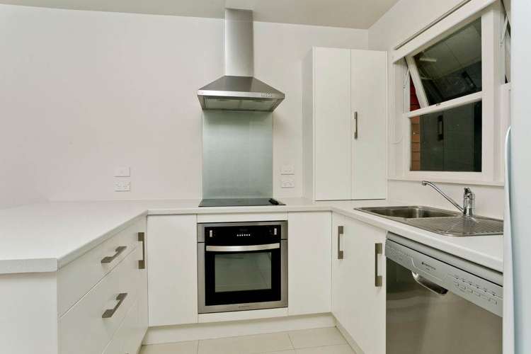 2/38 Northcroft Street Takapuna_11