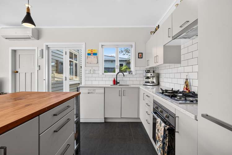 231 Muritai Road Eastbourne_10