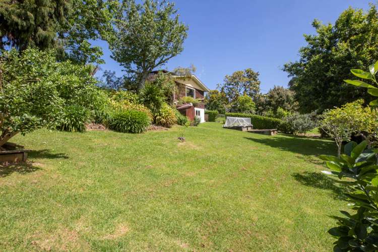 60 Fairmount Road Titirangi_15