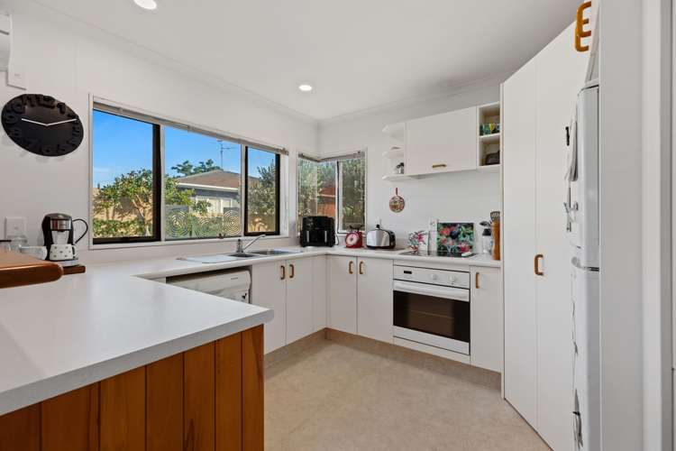 56b Pemberton Crescent Greerton_1