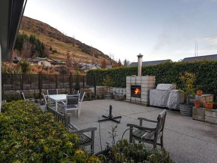 2 Bridgewell Lane Lower Shotover_8