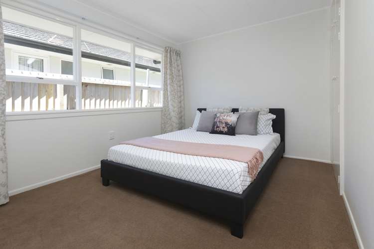 2/11 Heathcote Street Woolston_8
