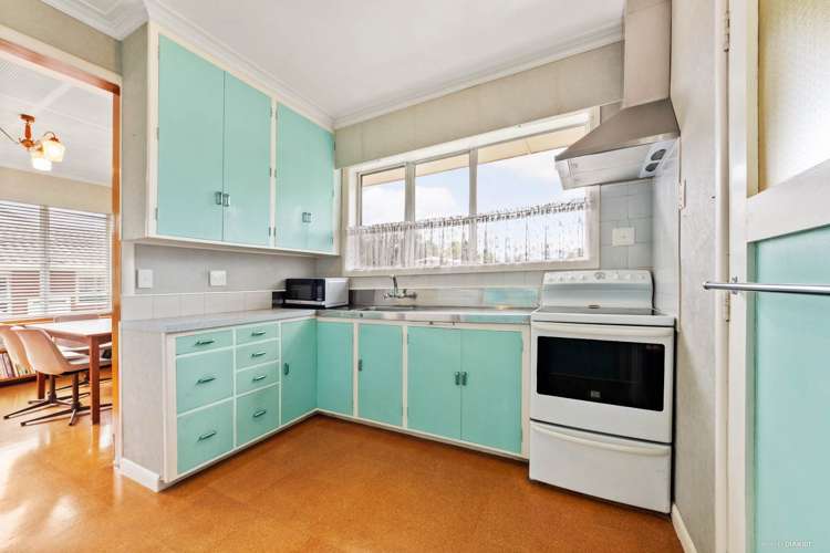 49 Yeovil Road Te Atatu Peninsula_5