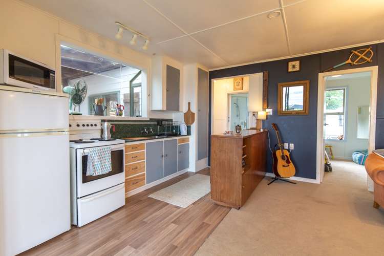 9 Trotter Avenue Waiomu_11