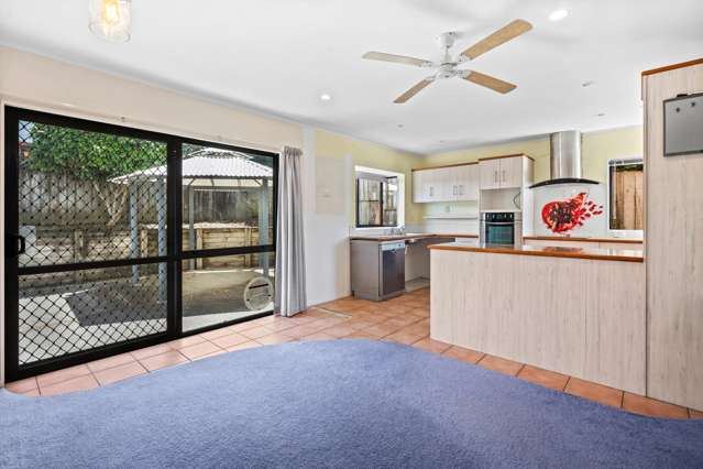 8 Greenview Way Te Kamo_4