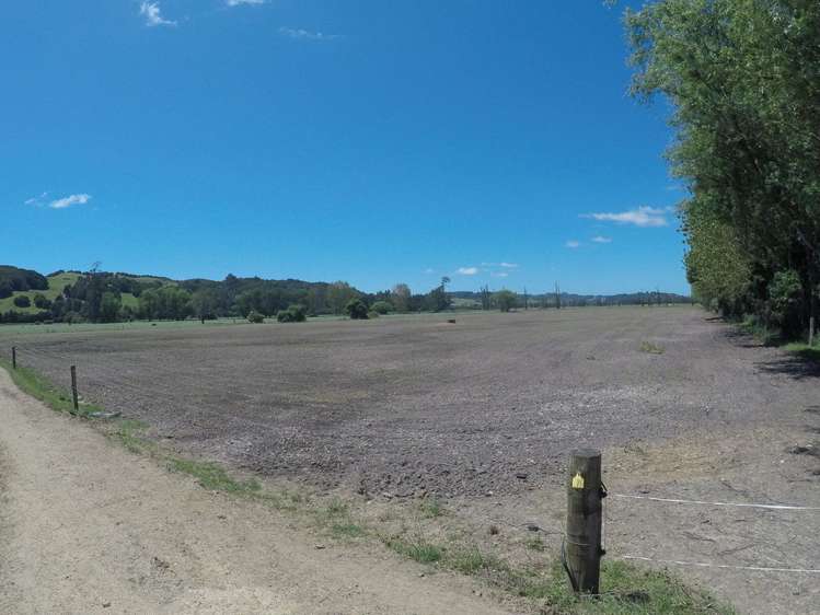 750 Hukerenui Road Hukerenui and Surrounds_17