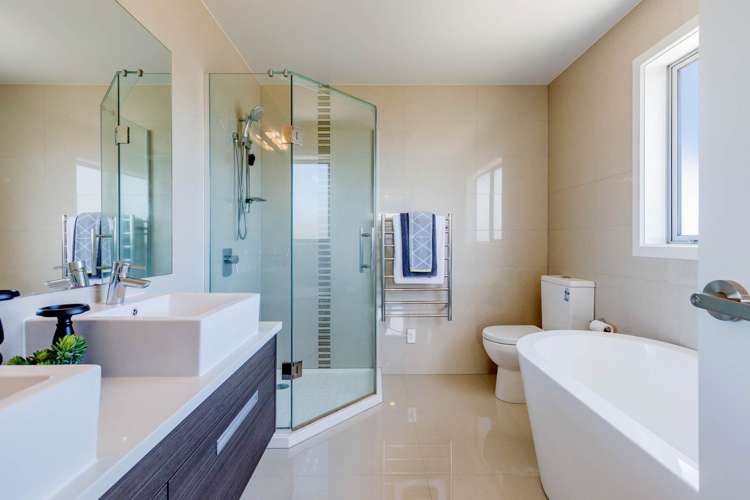 99 Medallion Drive Oteha_14