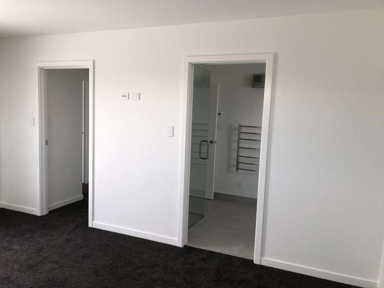 A/300 Wills Street Ashburton_12