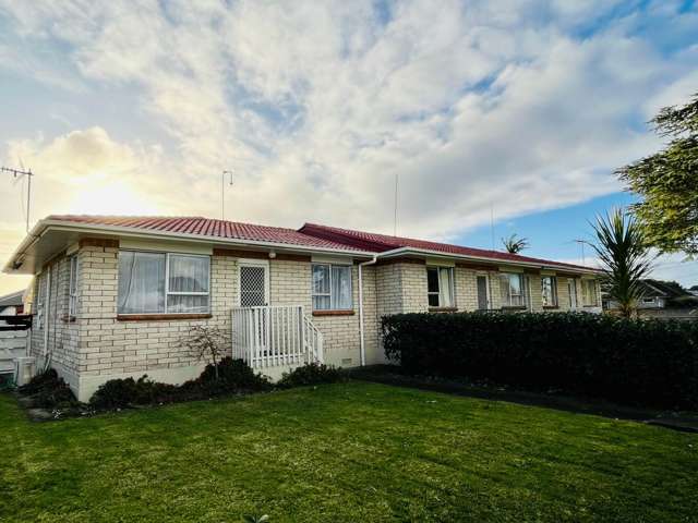 1/81 Matipo Road Te Atatu Peninsula_1