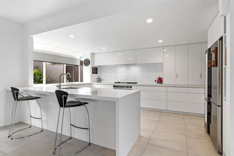 242a Lake Road Hauraki_2