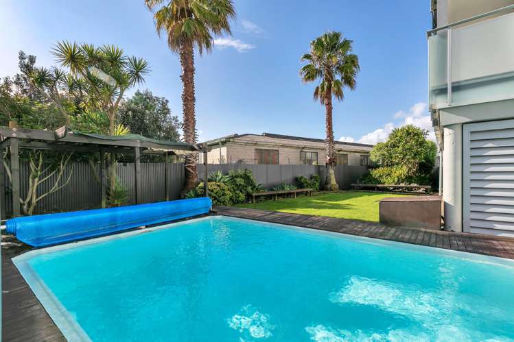 1f/86a Rockfield Road Penrose_15