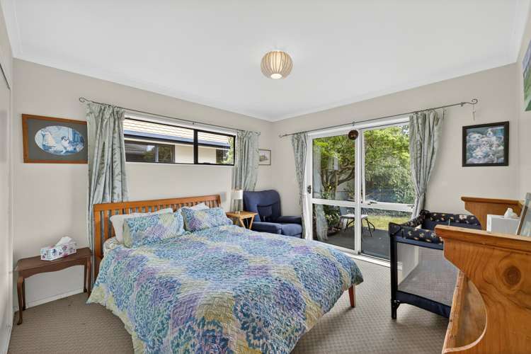 2/7 Crofts Lane Parklands_15