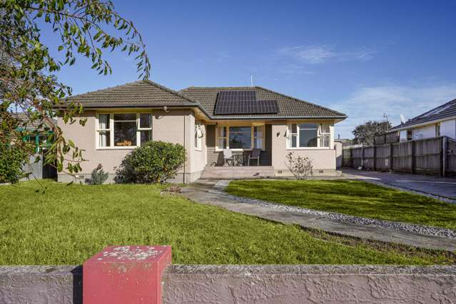 13 Wycola Avenue Hei Hei_1