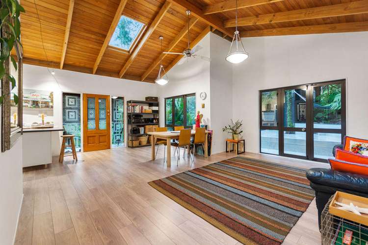 24 Valley Road Titirangi_2