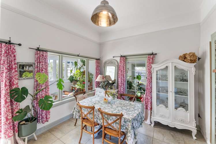 2 Higgins Road Brightwater_14