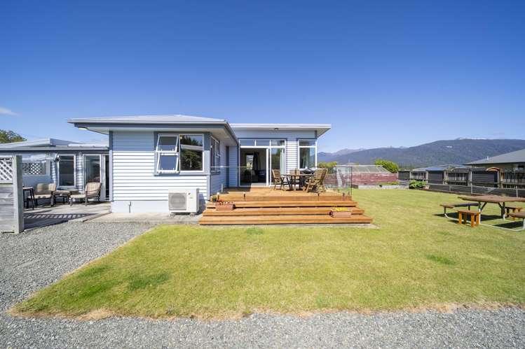 93 Matai Street Te Anau_20