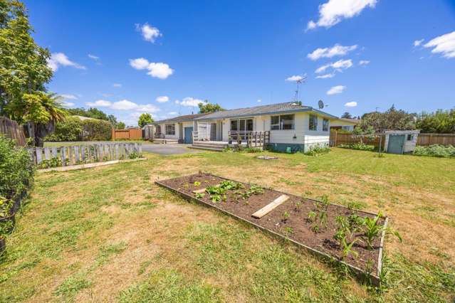 Perfect First Home or Investment Down Cul-de-sac