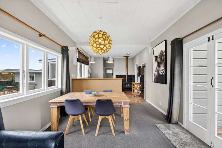 920 Park Road South Longlands_5