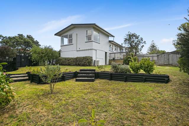 39 Riverhills Avenue Pakuranga Heights_2