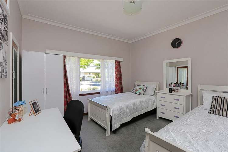 206 Leo Street Akina_10