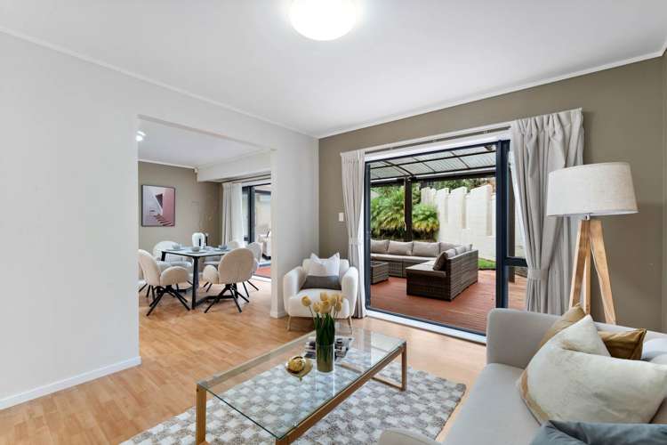 55 Meadowvale Avenue Forrest Hill_15