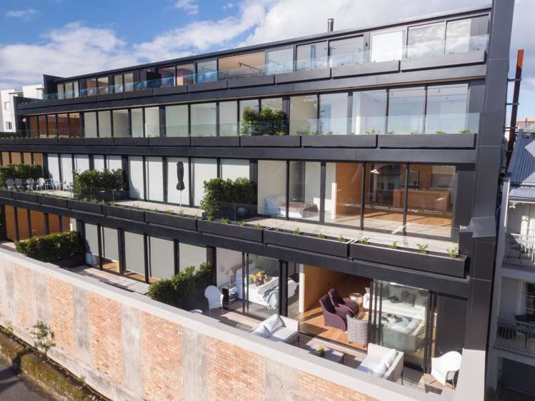 301/15b Augustus Terrace Parnell_13