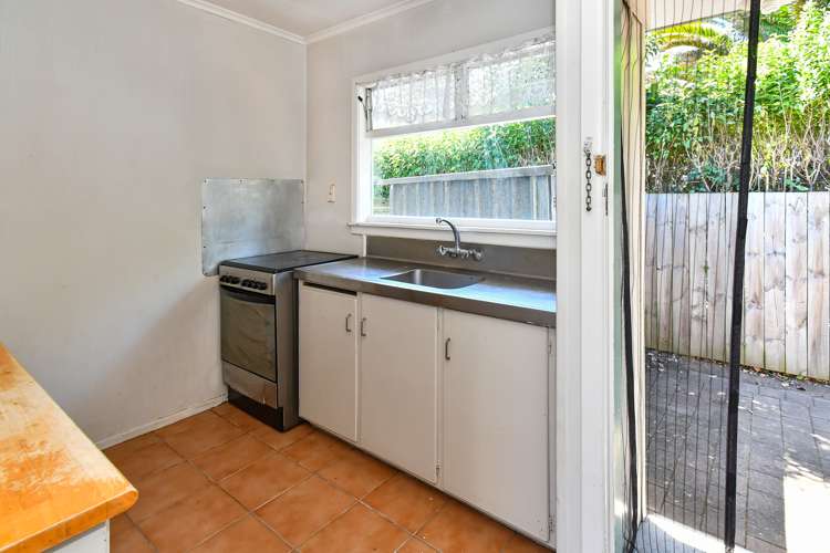 9/11 Oakland Avenue Papatoetoe_5