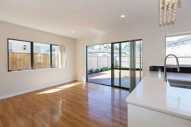 4 Barnesmore Road Flat Bush_4