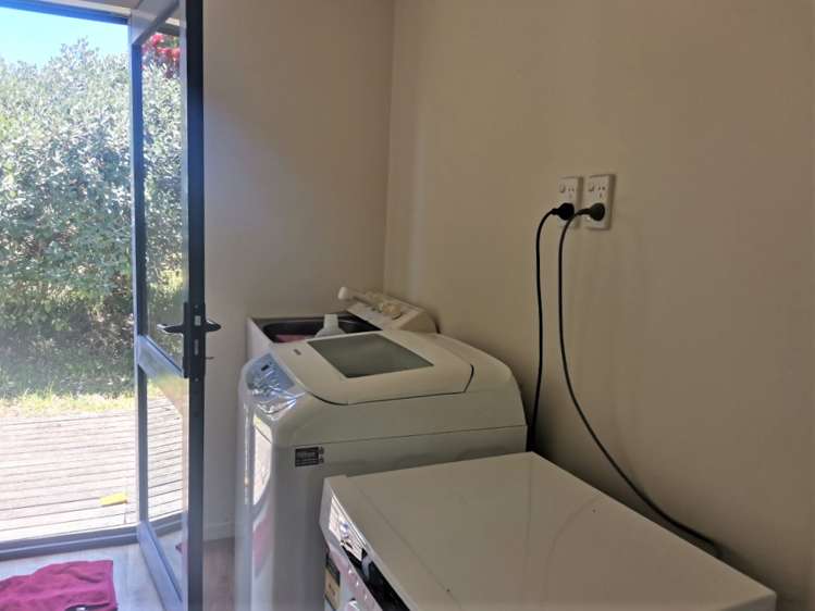 34 Manaia View Road One Tree Point_14