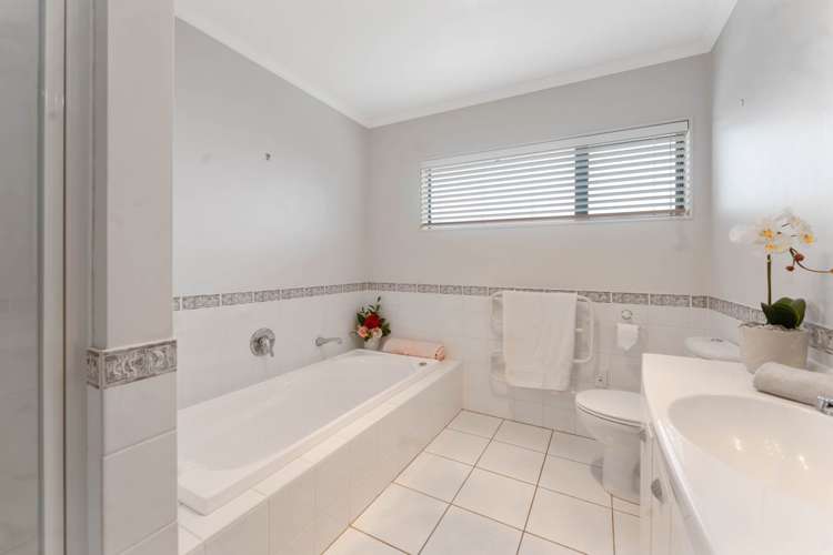 16 Voyager Drive Gulf Harbour_18