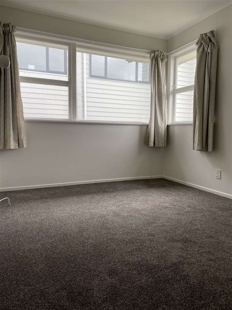 82 Commodore Drive Lynfield_8