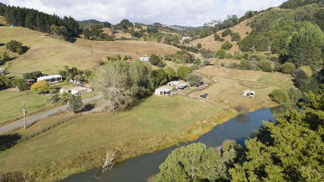 448 Weranui Road Puhoi_3