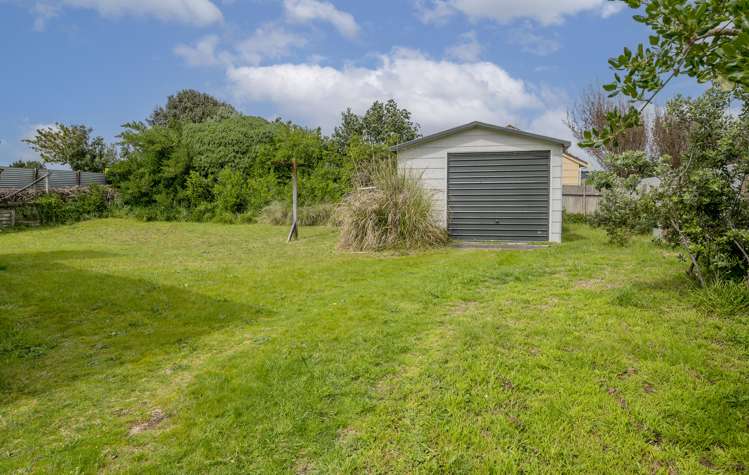 6 Aranui Avenue Waitarere Beach_13