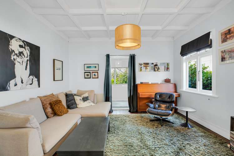 52 Kiwi Road Point Chevalier_6