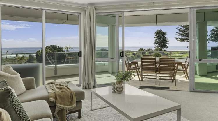 201/136 Marine Parade Mount Maunganui_4