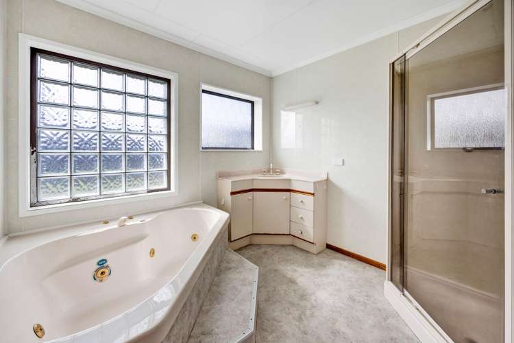 14 Pohutukawa Drive Opunake_21