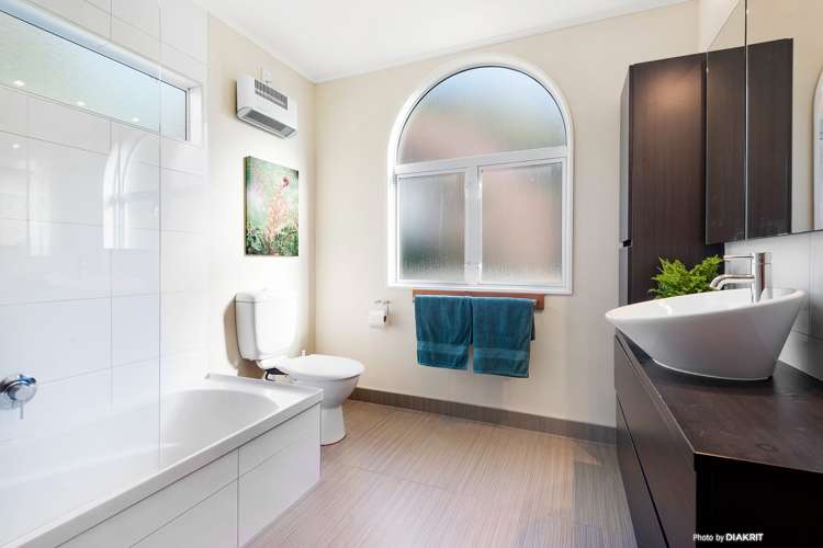 89 Happy Valley Road Owhiro Bay_11