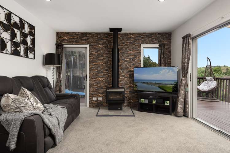 7 Waikite Way Welcome Bay_10