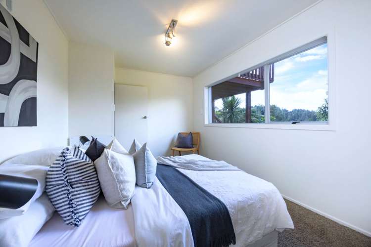 16 Arapito Road Titirangi_17