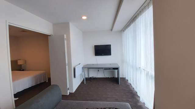 1406/10 Waterloo Quadrant Auckland Central_2