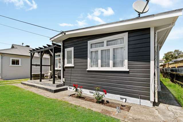 11 Konini Street Tawhero_1